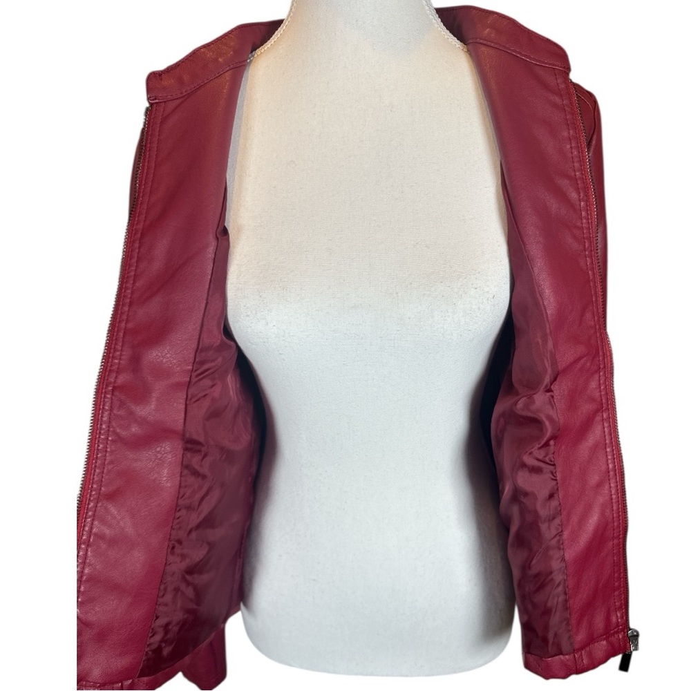 Fashion Nova Women's Quilted PU Leather Jacket - Red - Picture 5 of 8